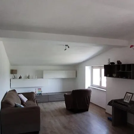 Colle Farina Apartment *