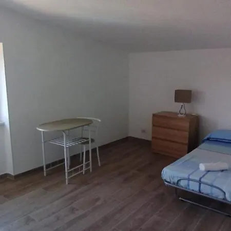 Colle Farina Apartment